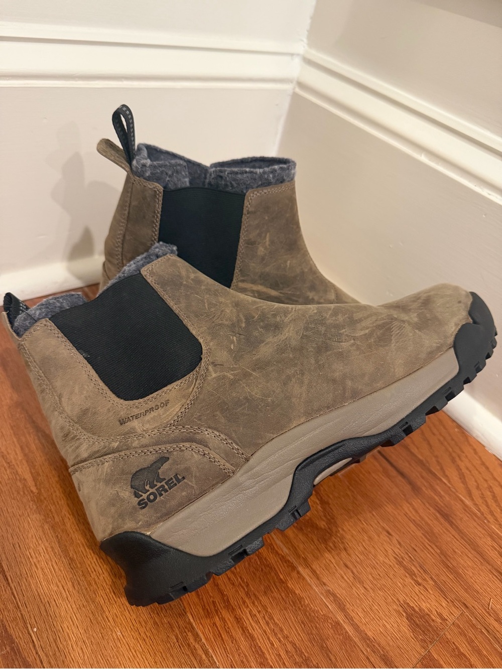 Sorel Men’s Paxton Chukka Waterproof Boot in Olive Brown with Black Elastic
